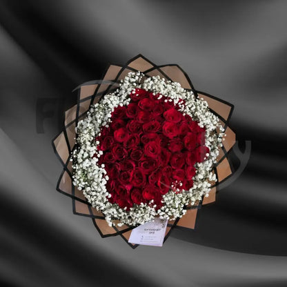 Scarlet Halo Luxury Bouquet